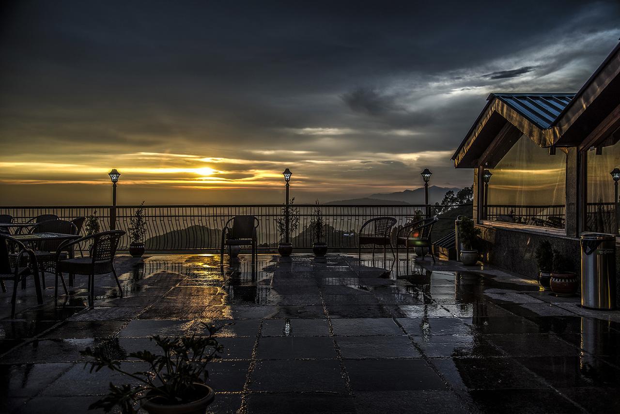 Hotel Andaz Shimla Shogi Eksteriør bilde